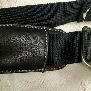 100% Genuine Leather strap w/nylon
